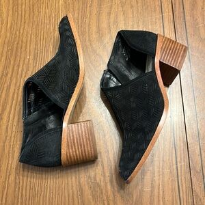 Black Cutout Bootie 1 State Iddah Womens Perforated Ankle Boots Size 8.5